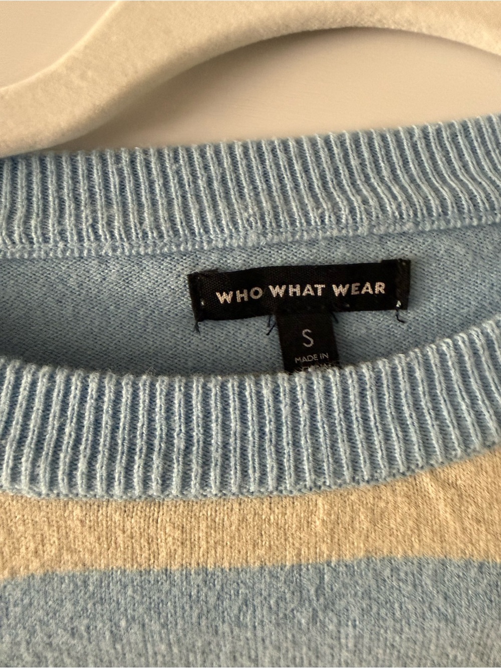 Who What Wear Women’s Blue and Cream Striped Bell Sleeve Pullover Sweater - Picture 4 of 7